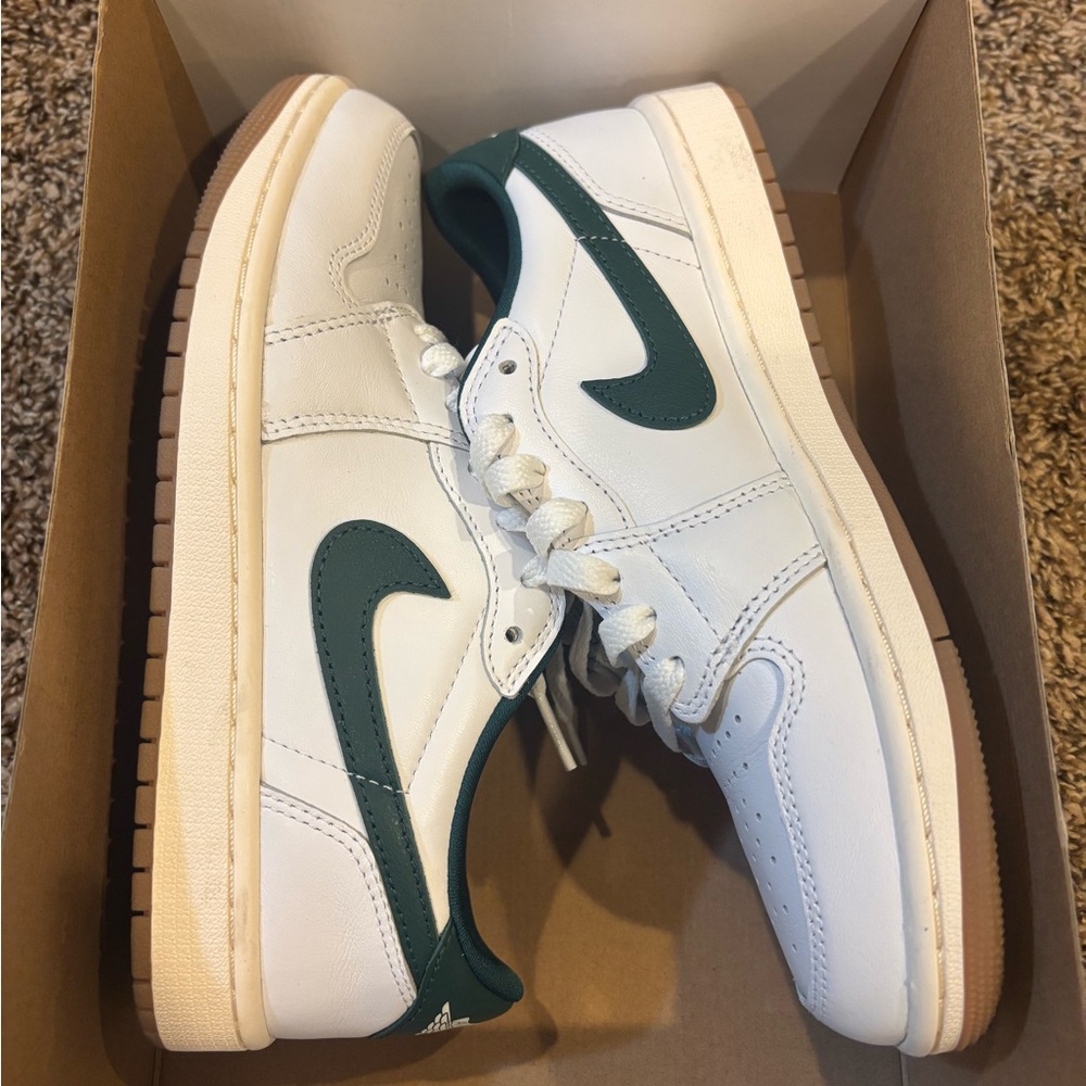 Wmns Air Jordan 1 Retro Low OG